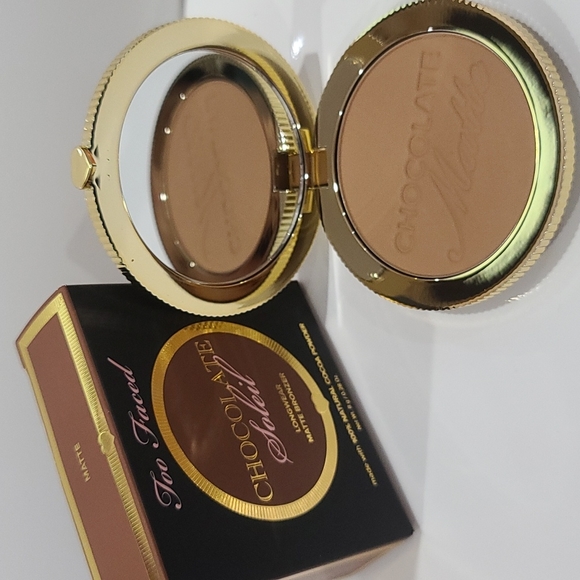 ✅ Too Faced CHOCOLATE Soleil Matte Bronzer ✨BNIB - Picture 6 of 8